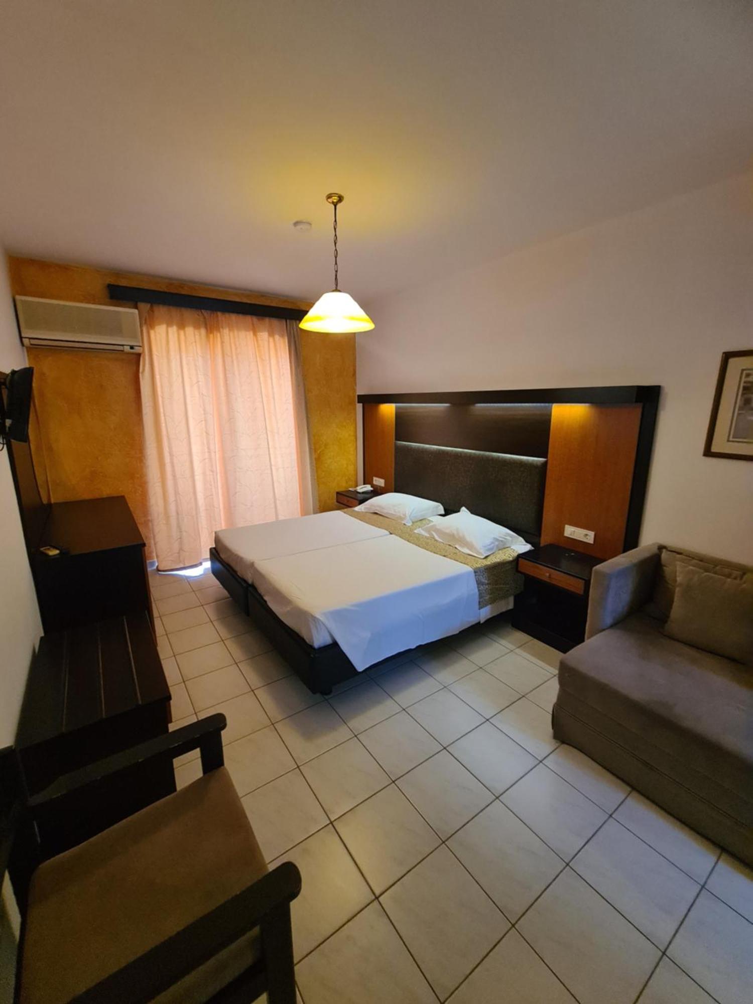 Corali Hotel ตีกากี ภายนอก รูปภาพ